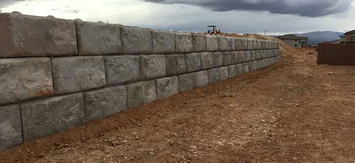 Retaining block wall in St. George